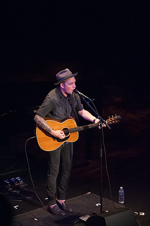 Greg Holden - The Music Hall, Portsmouth, NH  July 28, 2016