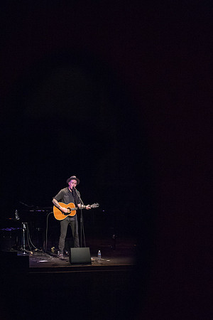 Greg Holden - The Music Hall, Portsmouth, NH  July 28, 2016