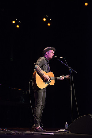 Greg Holden - The Music Hall, Portsmouth, NH  July 28, 2016