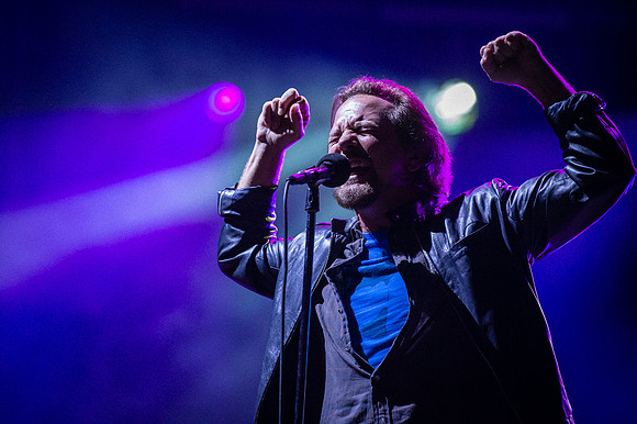 September 2, 2018 - Pearl Jam - Fenway Park, Boston, MA