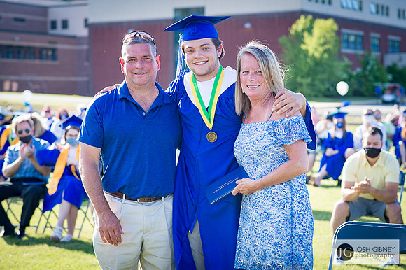 200612_HB_GRAD_JGP_0984