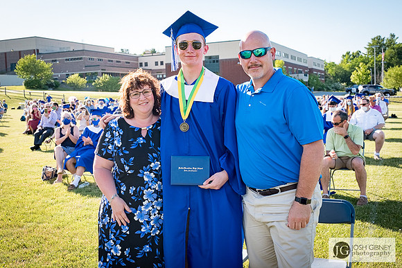 200612_HB_GRAD_JGP_1132